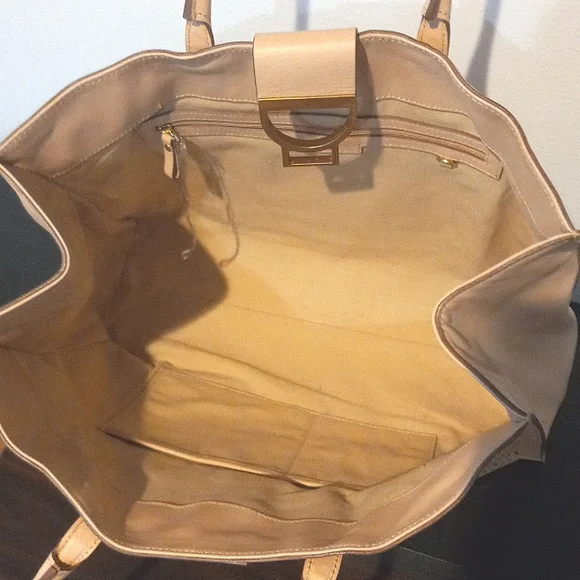 Coccinelle bag - Picture 12 of 17